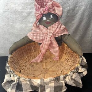 Vintage Handcrafted Black Americana Bread Basket